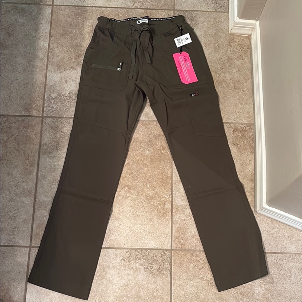 Koi Olive Green Cargo Scrub Pants Straight Leg Utility Style